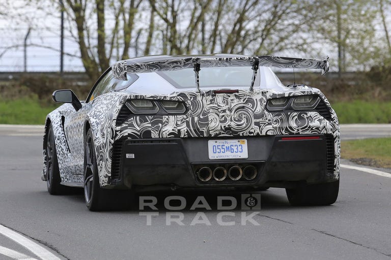 chevrolet-corvette-zr1-010-1506961170.jp