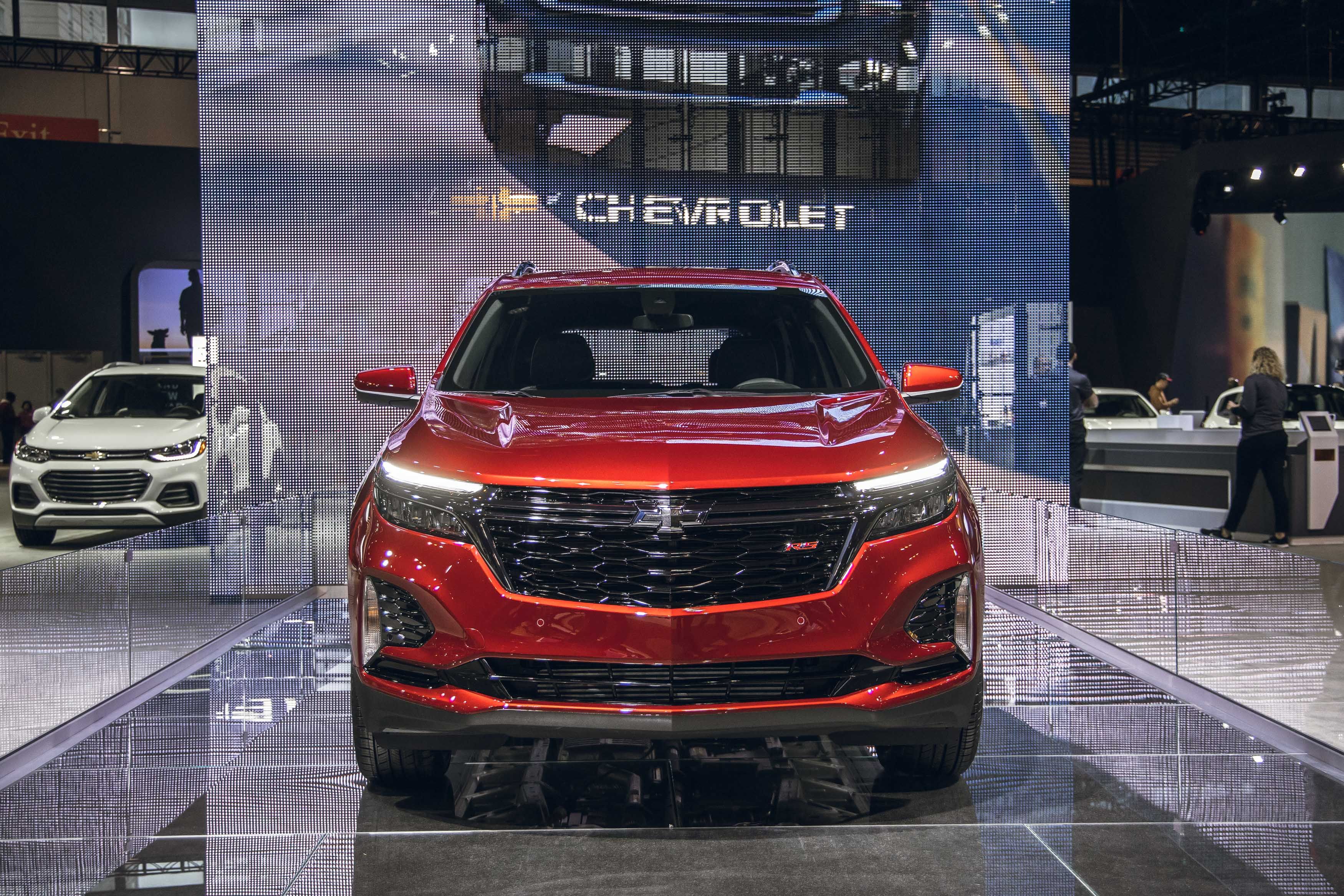 Chevy S Popular Equinox Gets Rs Trim Updated Appearance For 2021