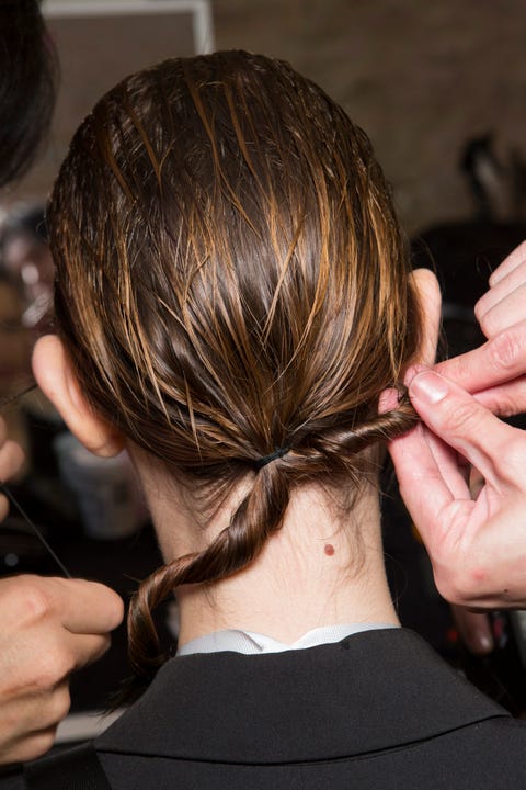 Scalp Acne - What Is It And How Should You Treat It? Scalp Acne - What Is It And How Should You Treat It?