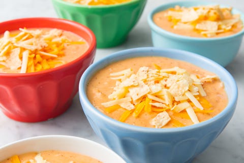 chilis chicken enchilada soup horizontal
