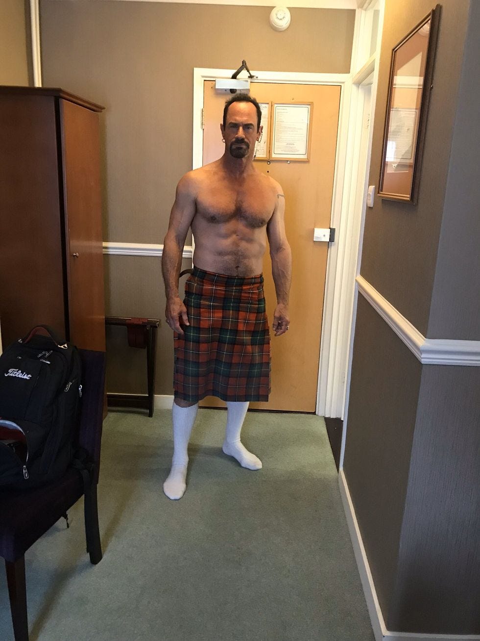 Law &amp; Order: SVU's Christopher Meloni Shows Off His Abs in New Photo