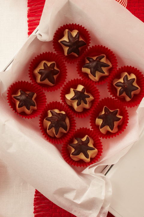 Chocolate-Dipped Coffee Meringues chocolate dipped coffee meringues