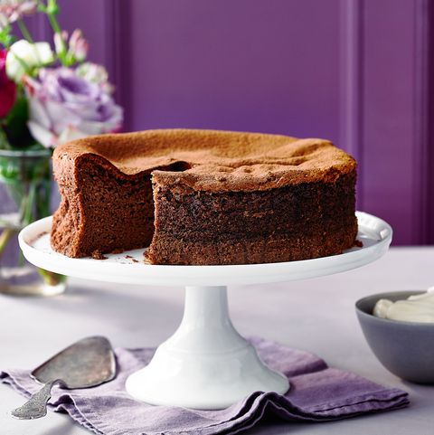 best easy baking recipes three ingredient chocolate cake