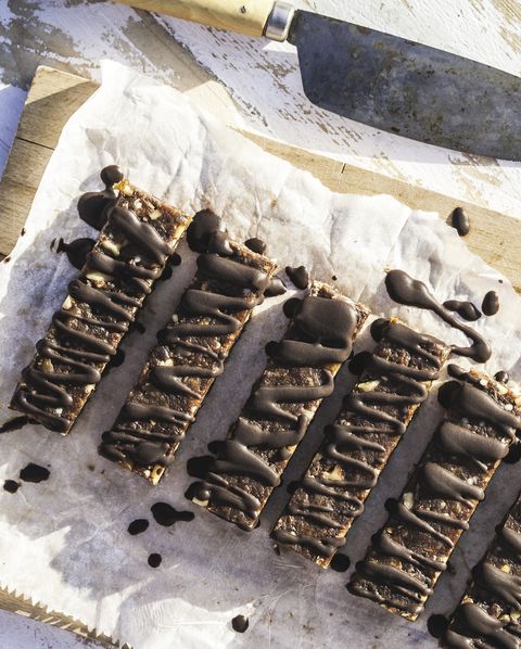 chocolate walnut energy bars with chocolate drizzle