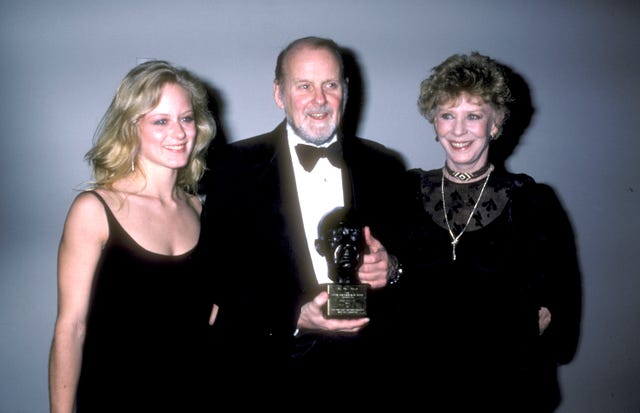 De tweede jaarlijkse Mr. Abbott Award for Lifetime Achievement in the Theater eert Bob Fosse