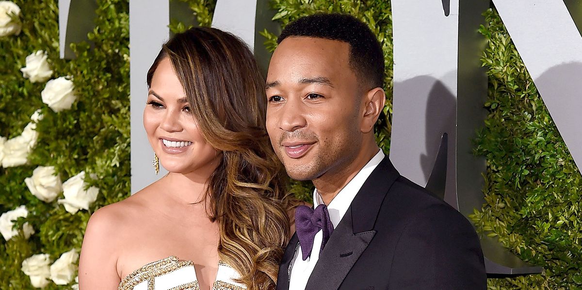 Queen of the Clapback Chrissy Teigen Shuts Down Another Twitter Troll ...