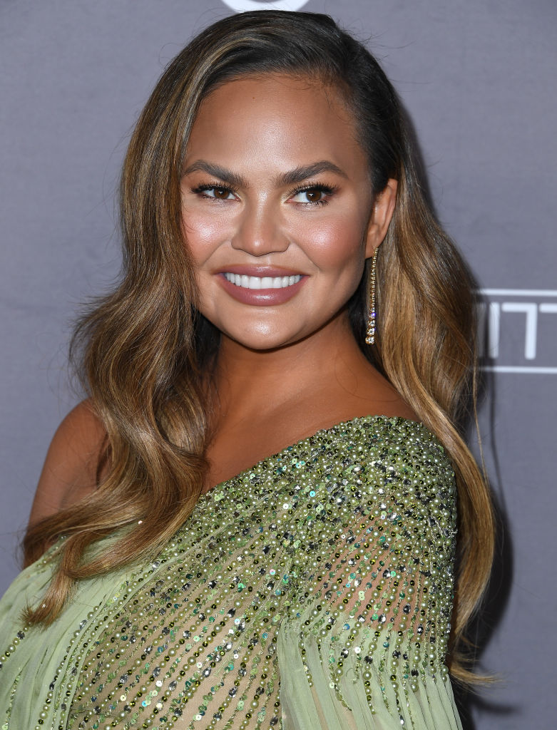 Chrissy Teigen Early Modeling / Chrissy Teigen Just Published A Raw