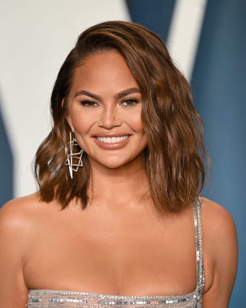 25 Best Hairstyles for Round Faces - Top Haircuts for Round Faces 25 Best Hairstyles for Round Faces - Top Haircuts for Round Faces