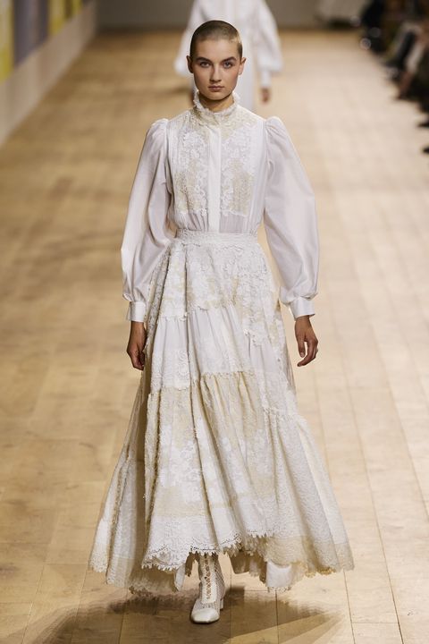 Wedding Dress Inspiration From Haute Couture Fashion Week AW222
