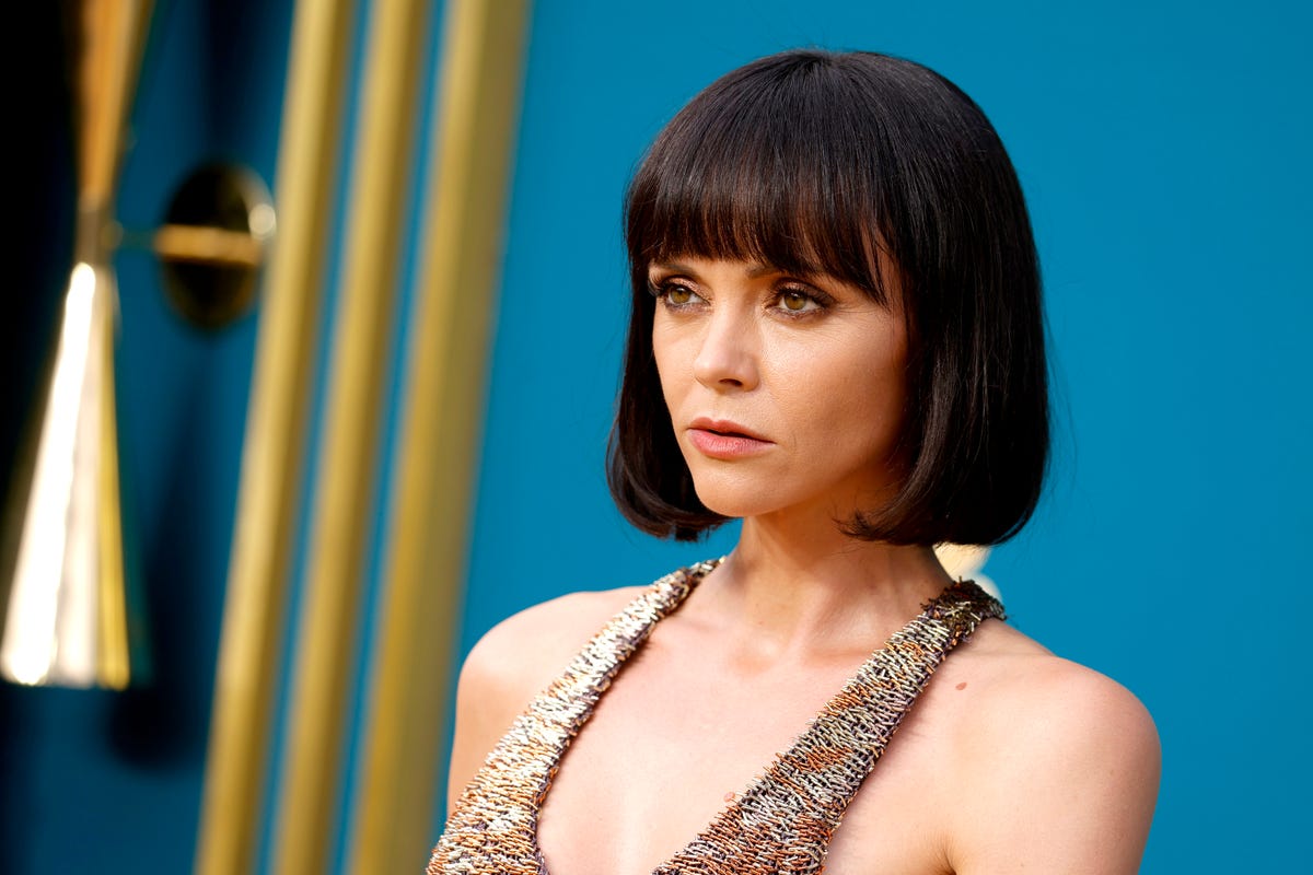 Christina Ricci talks about how the industry gave her countless physical complexes since she was little
