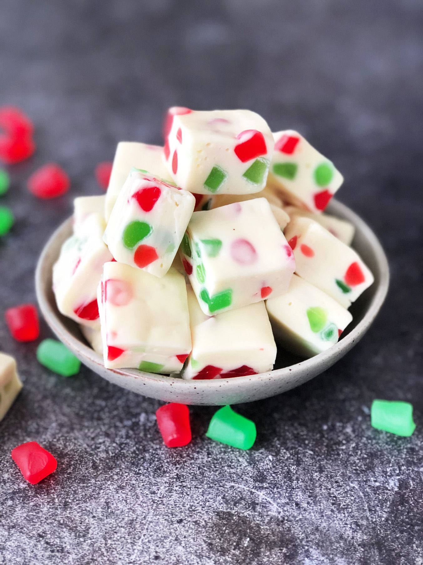 76 Easy Christmas Candy Recipes Homemade Christmas Candy Ideas