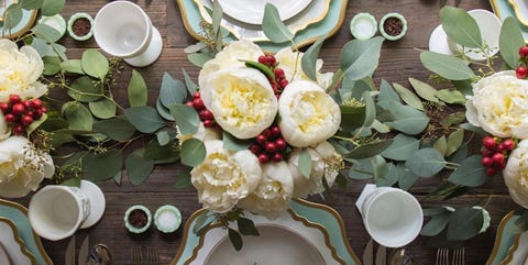 30 Elegant Christmas Table Settings Stylish Holiday Table Centerpieces