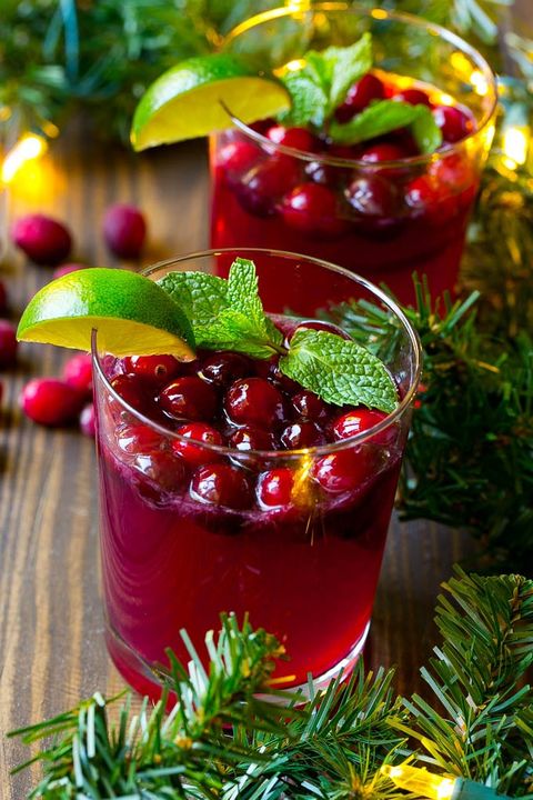 66 Best Christmas Cocktails - Christmas Drink Ideas
