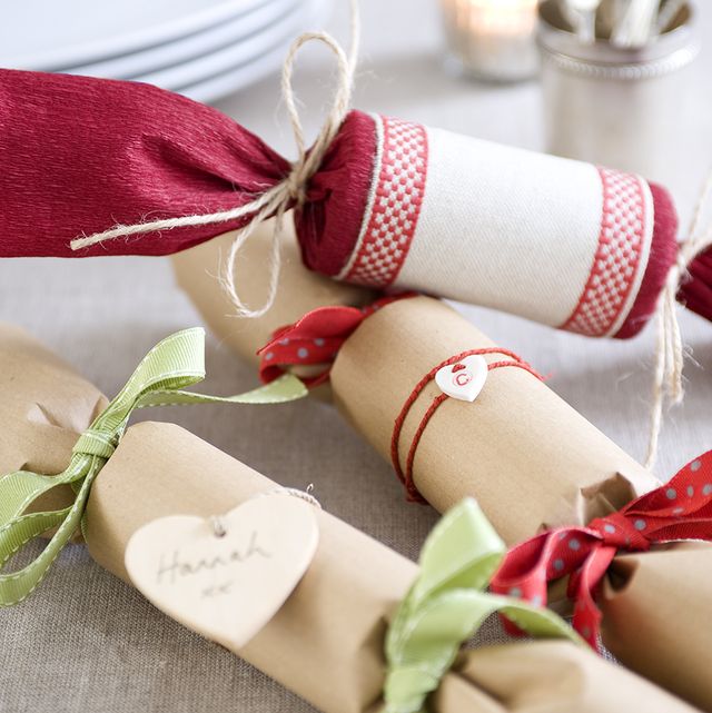 Make Your Own Christmas Crackers - How To Make Your Own Crackers