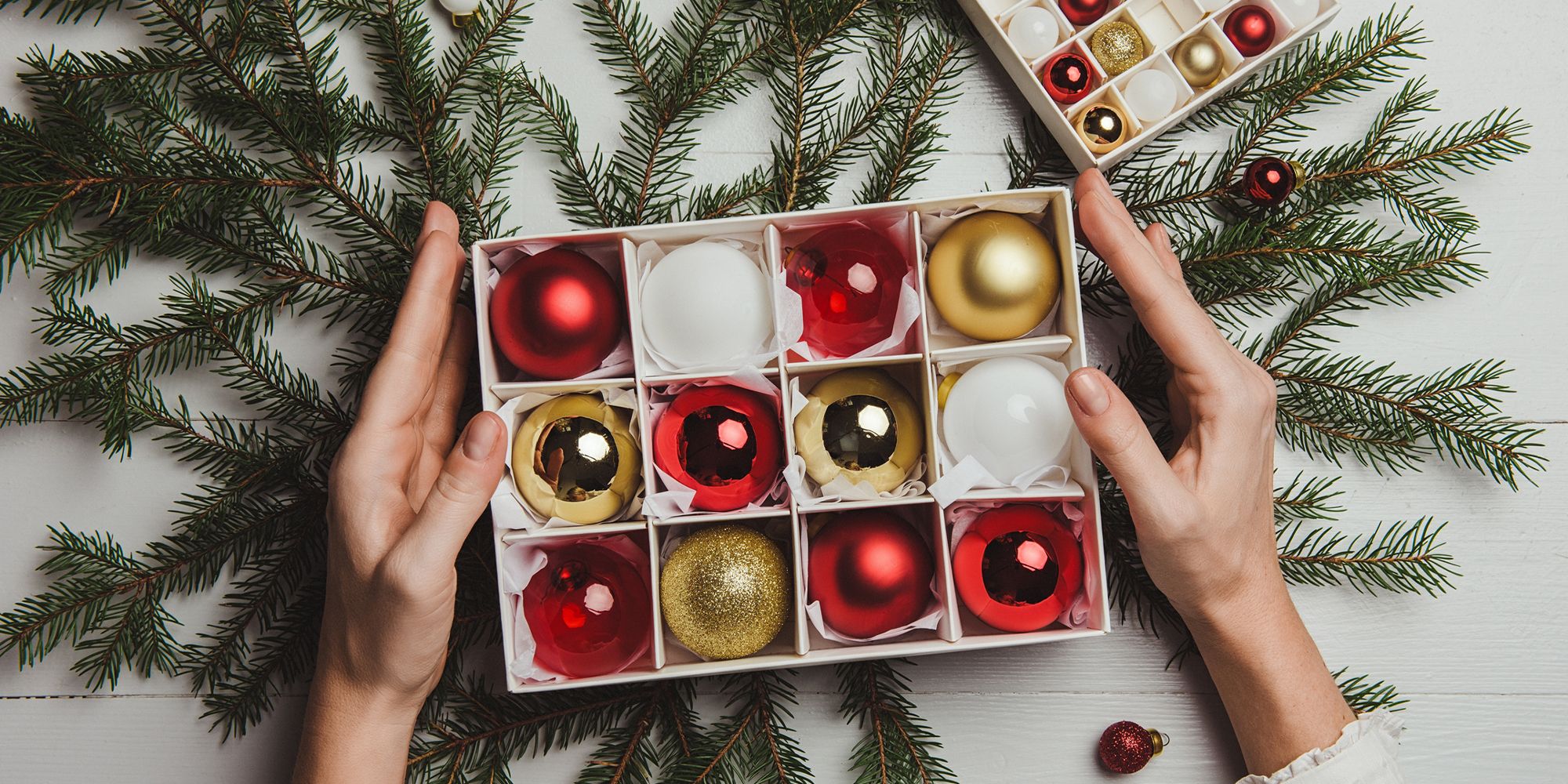 <strong>Declutter Your Home After the Holidays: Tips for Storing Christmas Decorations</strong>