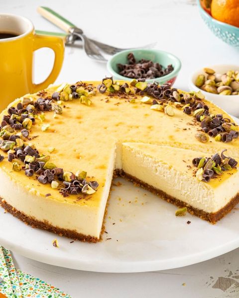ricotta cheesecake with pistachio and chocolate topping