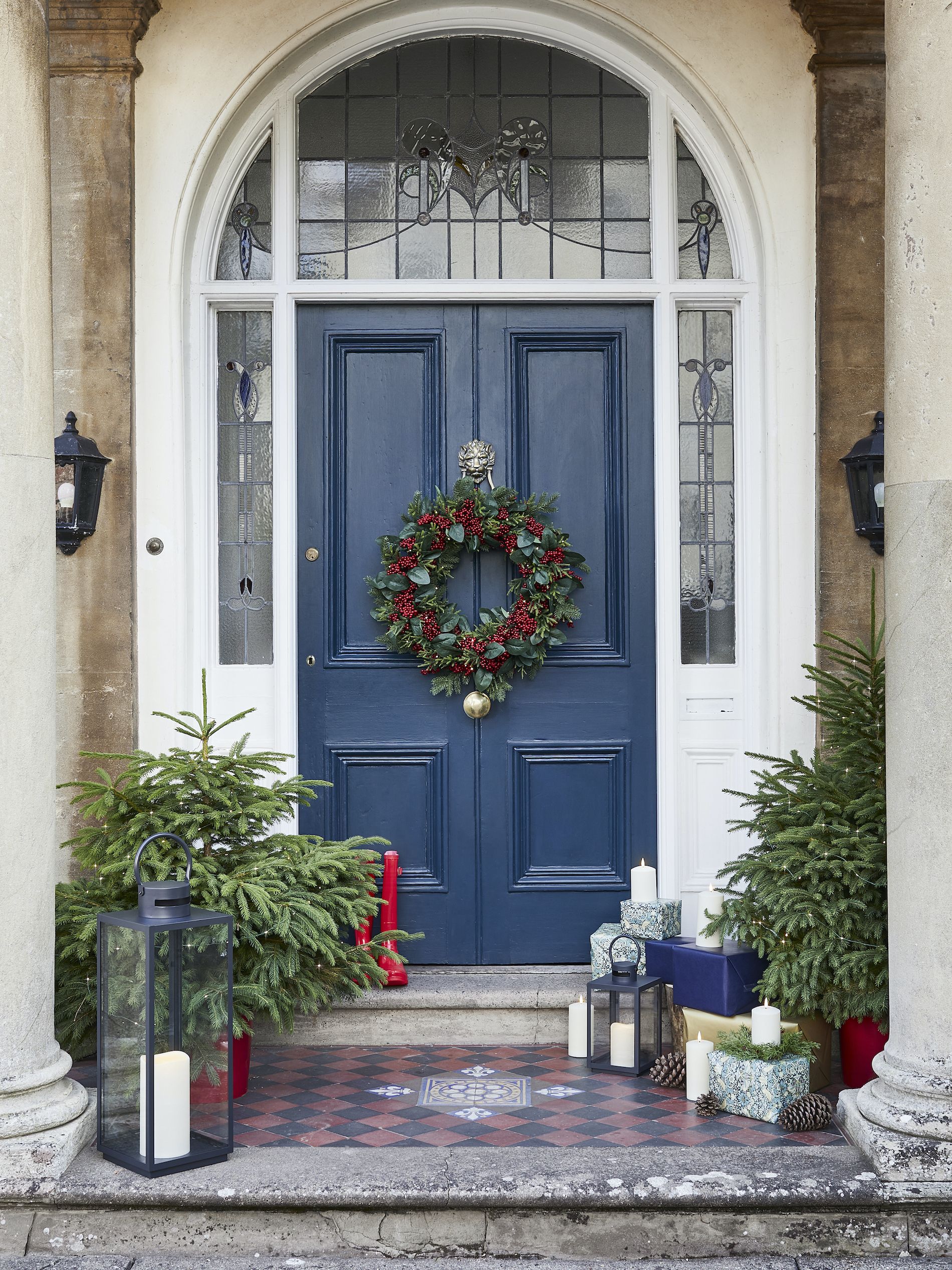 Christmas Door Decorations For Your Home   Christmas 20