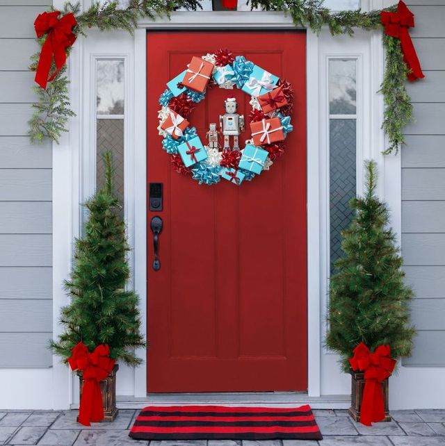 door decorated for christmas