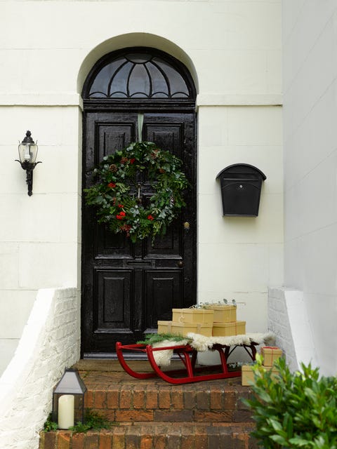 Christmas Door Decorations For Your Home - Christmas 2020