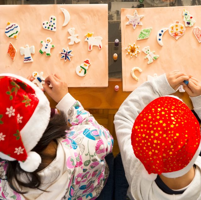 35 Best Christmas Games Activities For Kids Holiday Kids