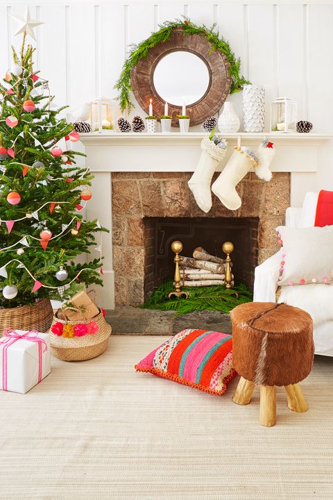 room, interior design, green, christmas decoration, home, interior design, furniture, pillow, throw pillow, linens,