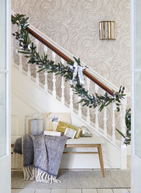 christmas hallway, style inspiration