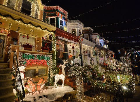 38 Best Christmas Light Displays in the U.S. - Holiday Light Shows Near Me