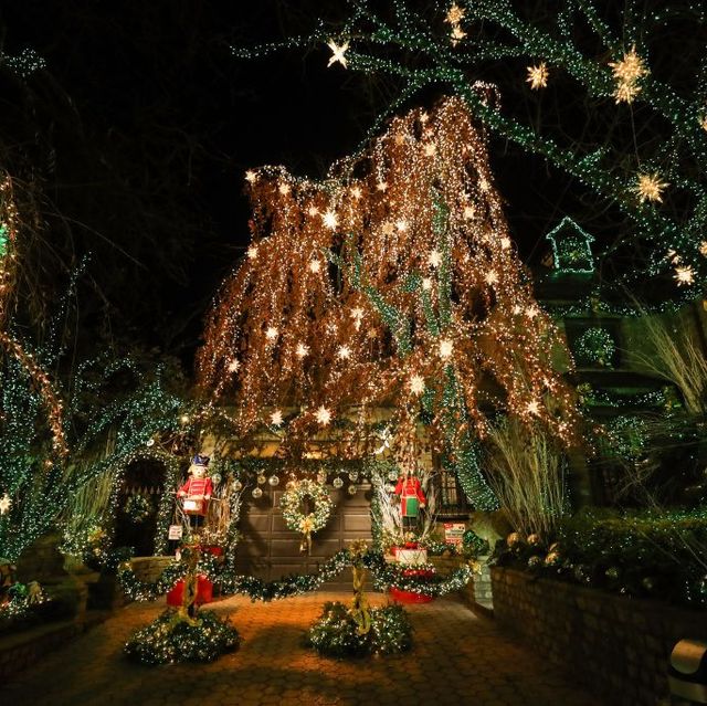 christmas displays 2020 near me 38 Best Christmas Light Displays In The U S Holiday Light Shows Near Me christmas displays 2020 near me
