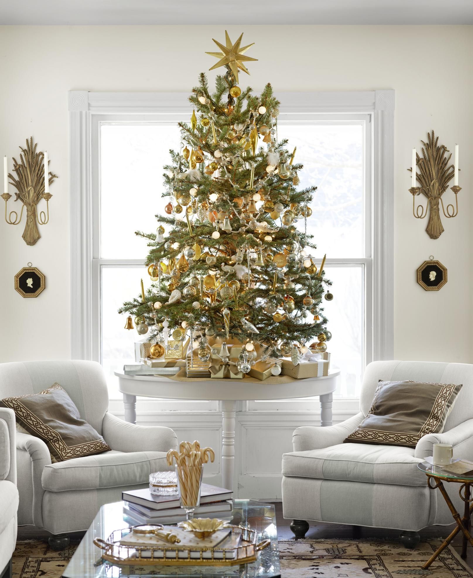 23 Christmas Living Room Decorating Ideas How To Decorate A