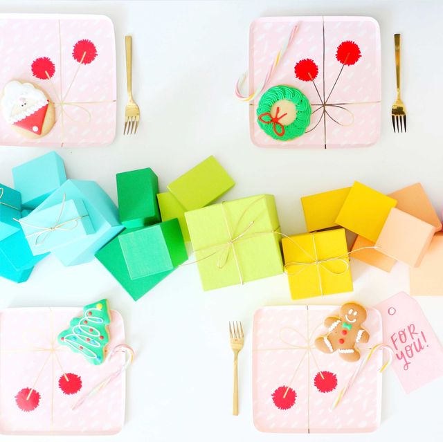 christmas party ideas  diy rainbow gift box table runner