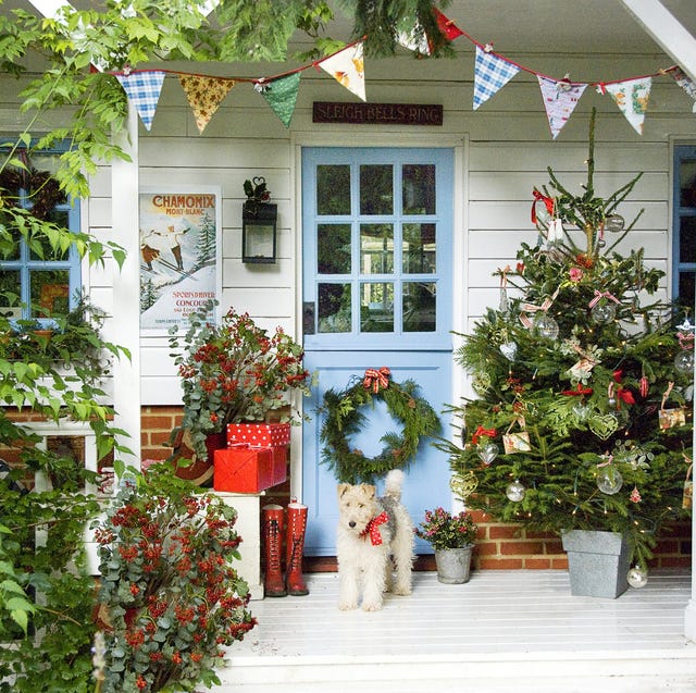 20 Best Christmas Porch Decorations 2019 Outdoor Christmas