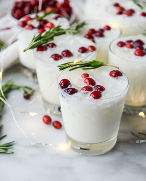 25+ Festive Christmas Punch Recipes - Easy Holiday Big Batch Drinks