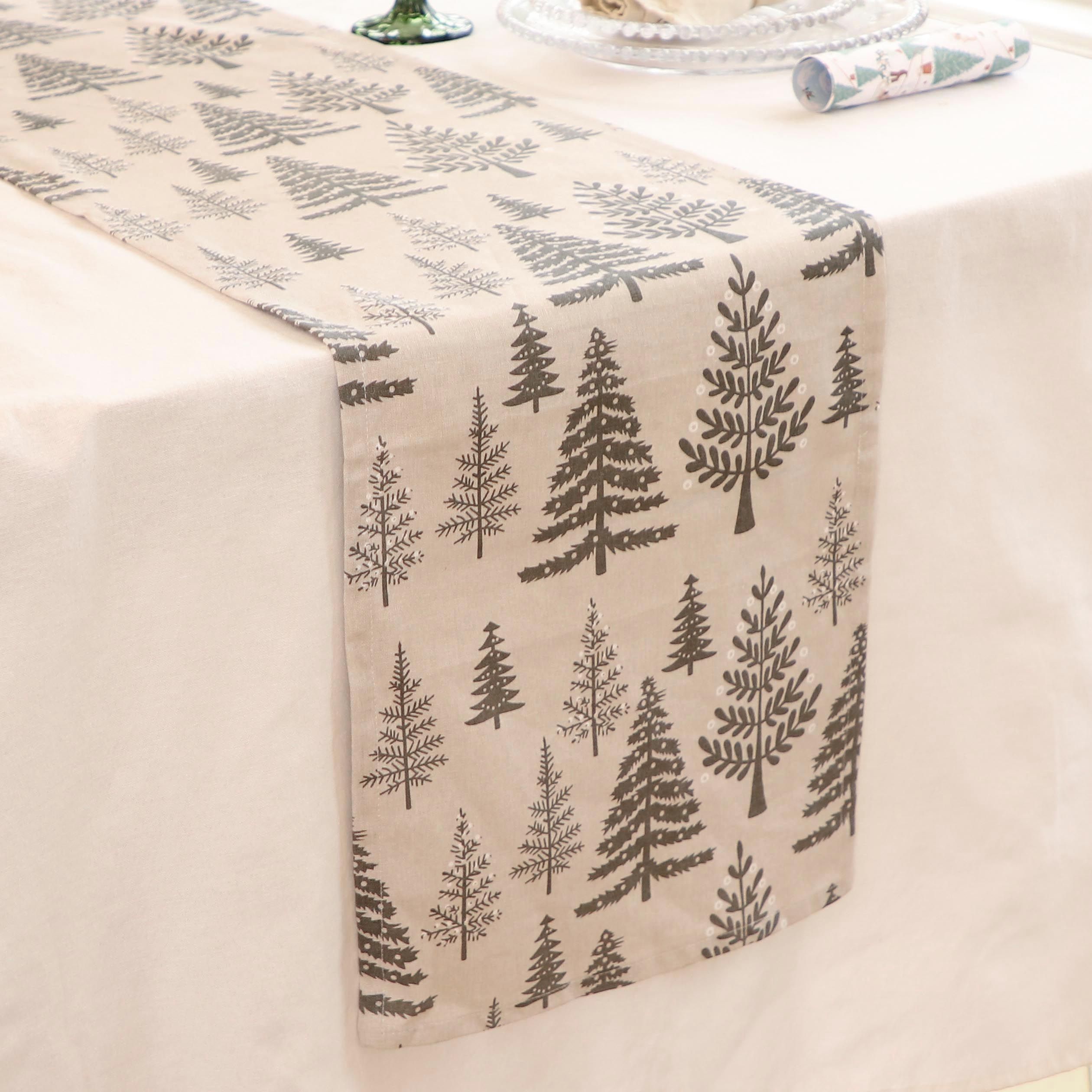 white christmas table runner