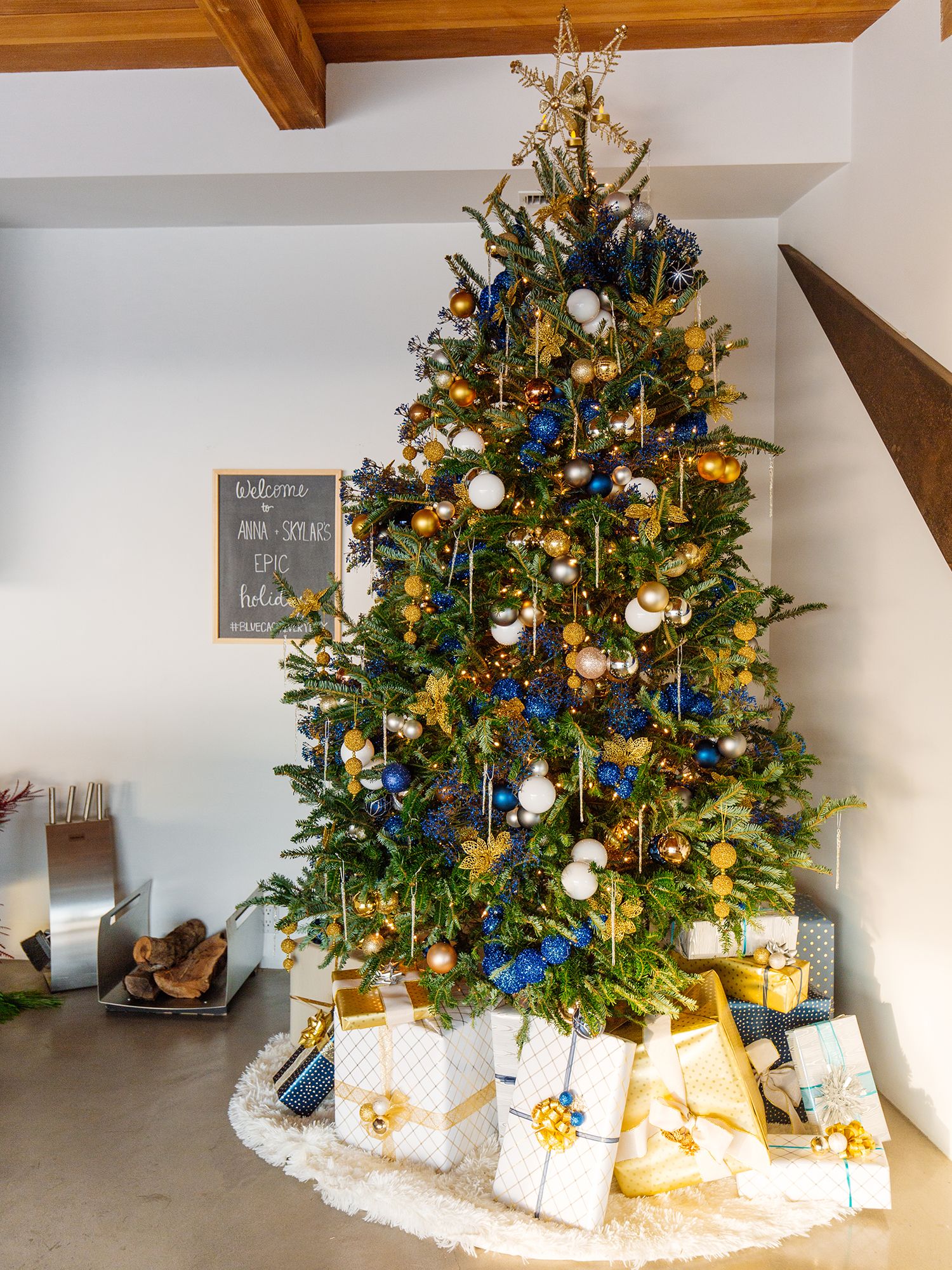 30 Beautiful Christmas Tree Decoration Ideas 2017