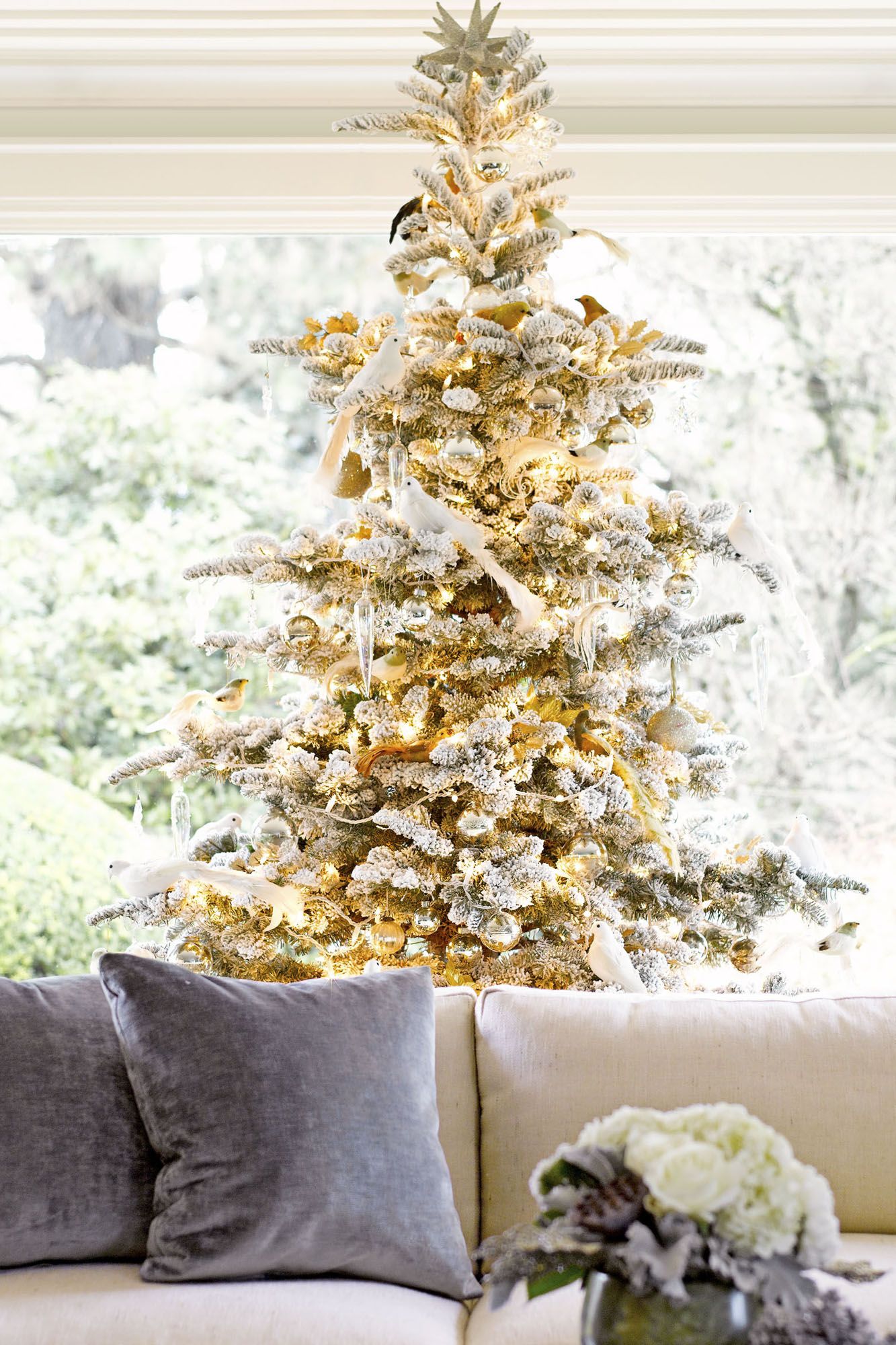 gold christmas tree