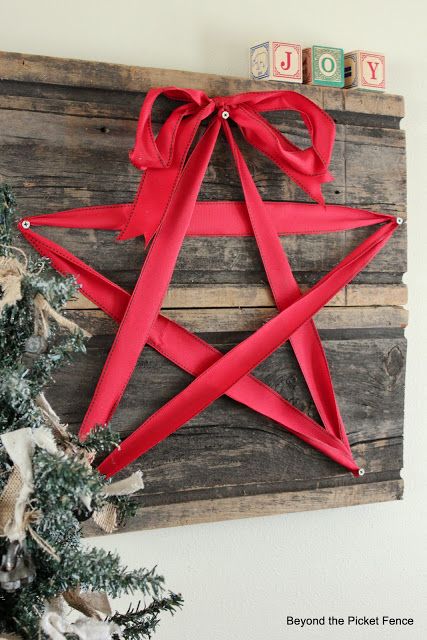 Download 25 Best Christmas Wood Crafts Diy Holiday Wood Projects And Ideas PSD Mockup Templates