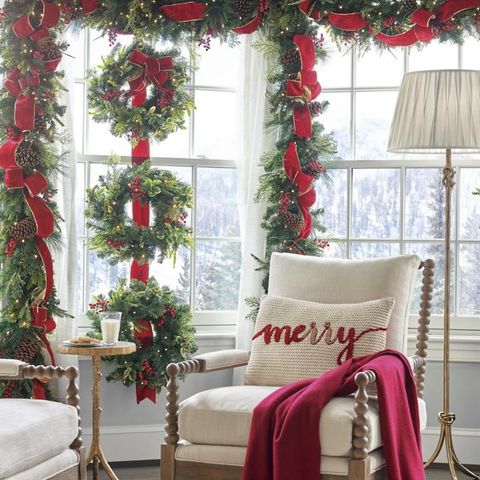 christmas cheer cordless garland with bow