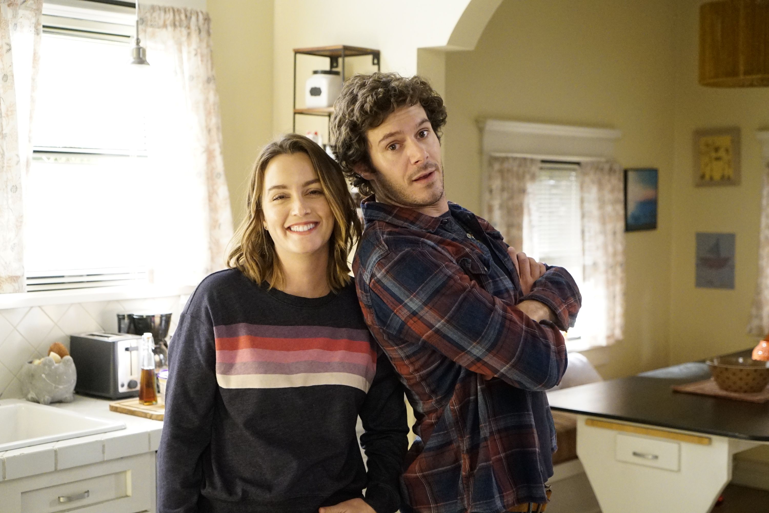Adam Brody Says He S Not Sure He And Leighton Meester Will Watch Gossip Girl Reboot