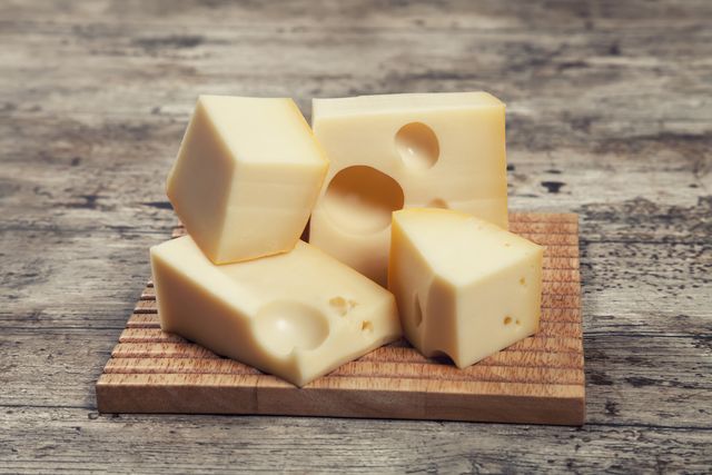 chunks of maasdam dutch cow's milk cheese