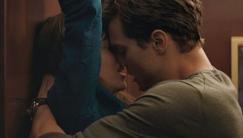 'Cincuenta sombras de Grey' (2015), con Dakota Johnson y Jamie Dornan.