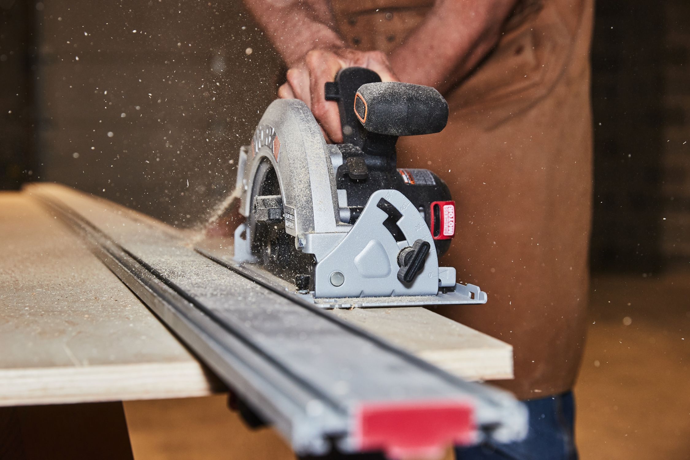 How to Accurately Cut With a Circular Saw