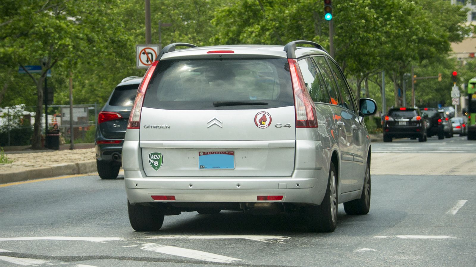 Dum Blot Før Street-Spotted: Citroën Grand C4 Picasso