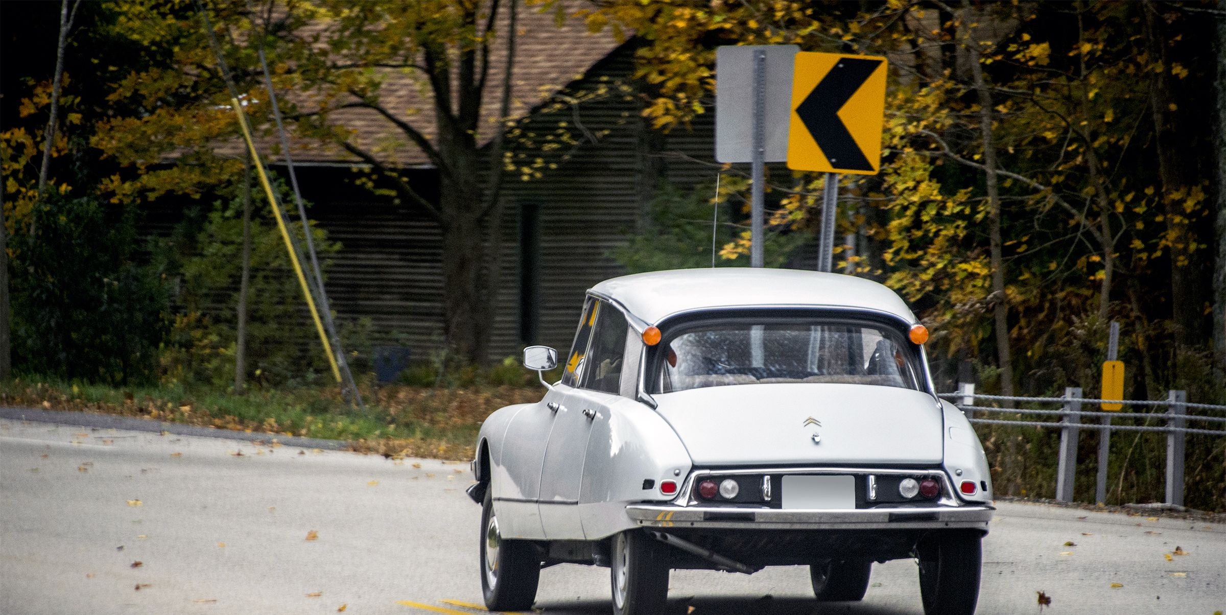 Street-Spotted: Citroën DS