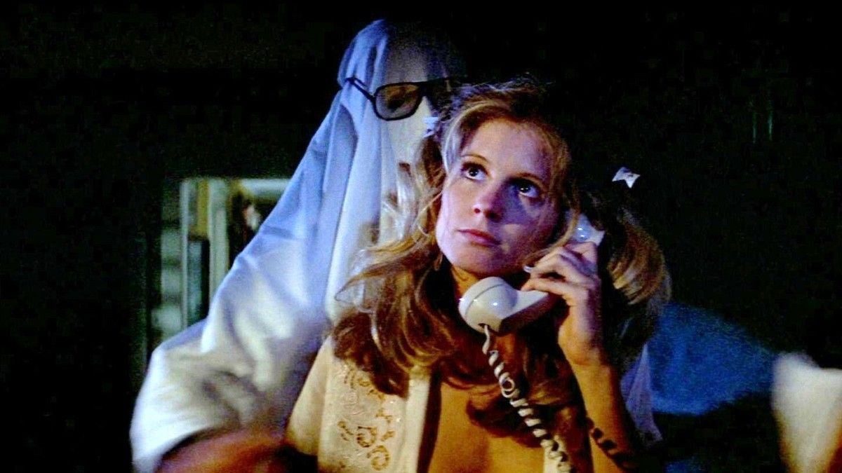 70 Classic Halloween Movies - Best Scary Movies to Stream Online Halloween  2022