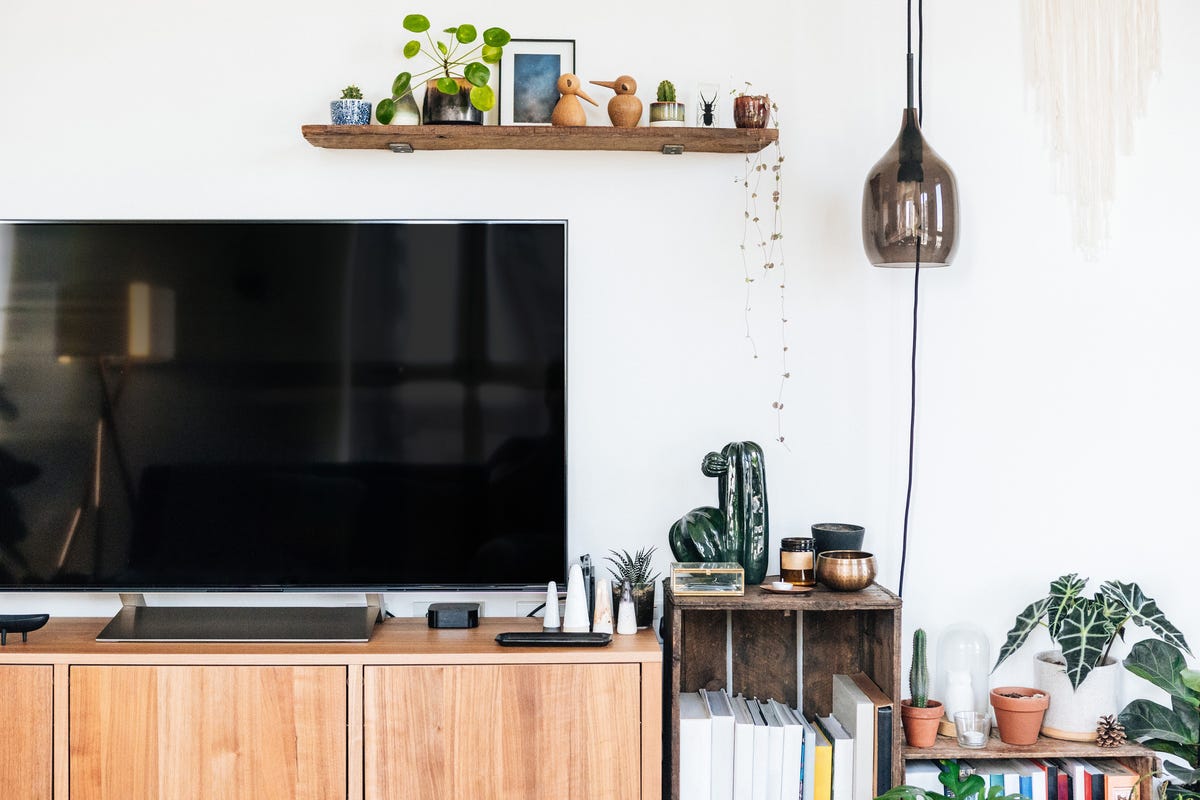 How to clean your TV screen