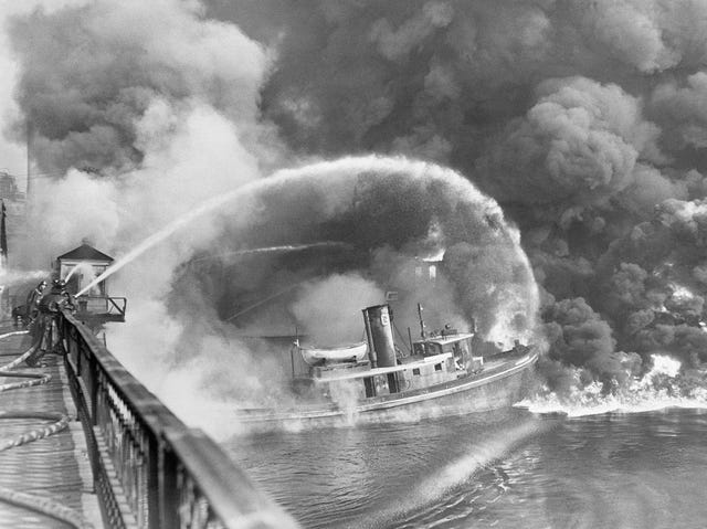 Fire on the Cuyahoga River Fire on the Cuyahoga River