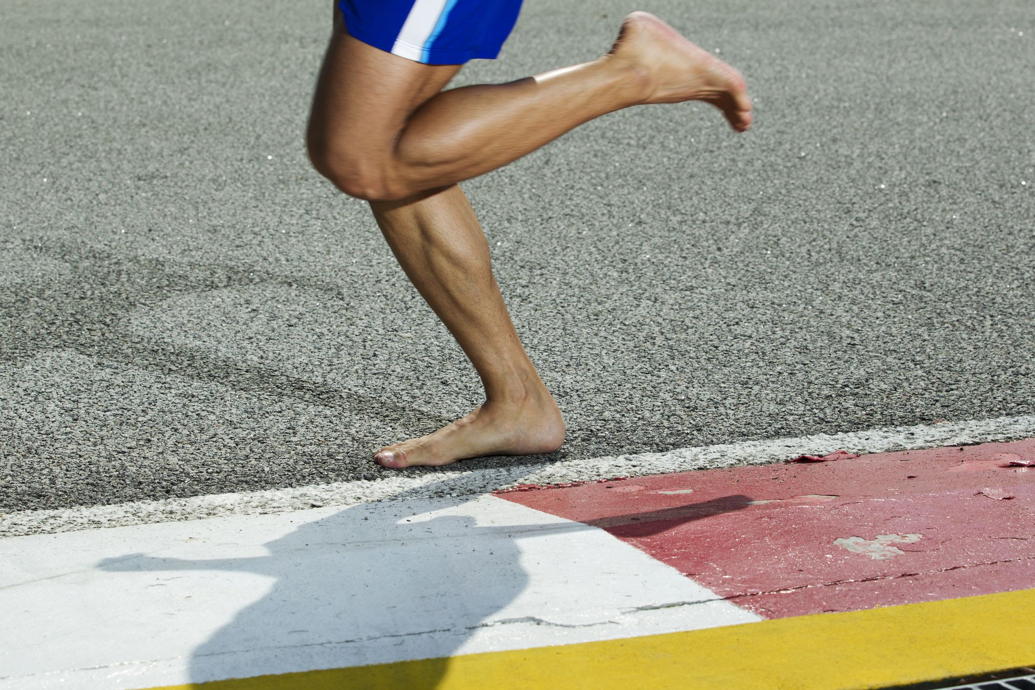 barefoot runners feet