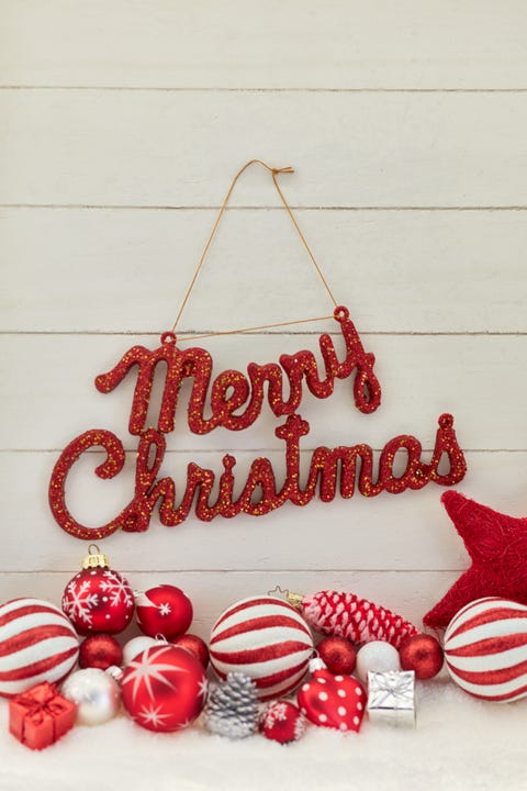22 Christmas Wall Decorating Ideas Elegant Holiday Wall Decor