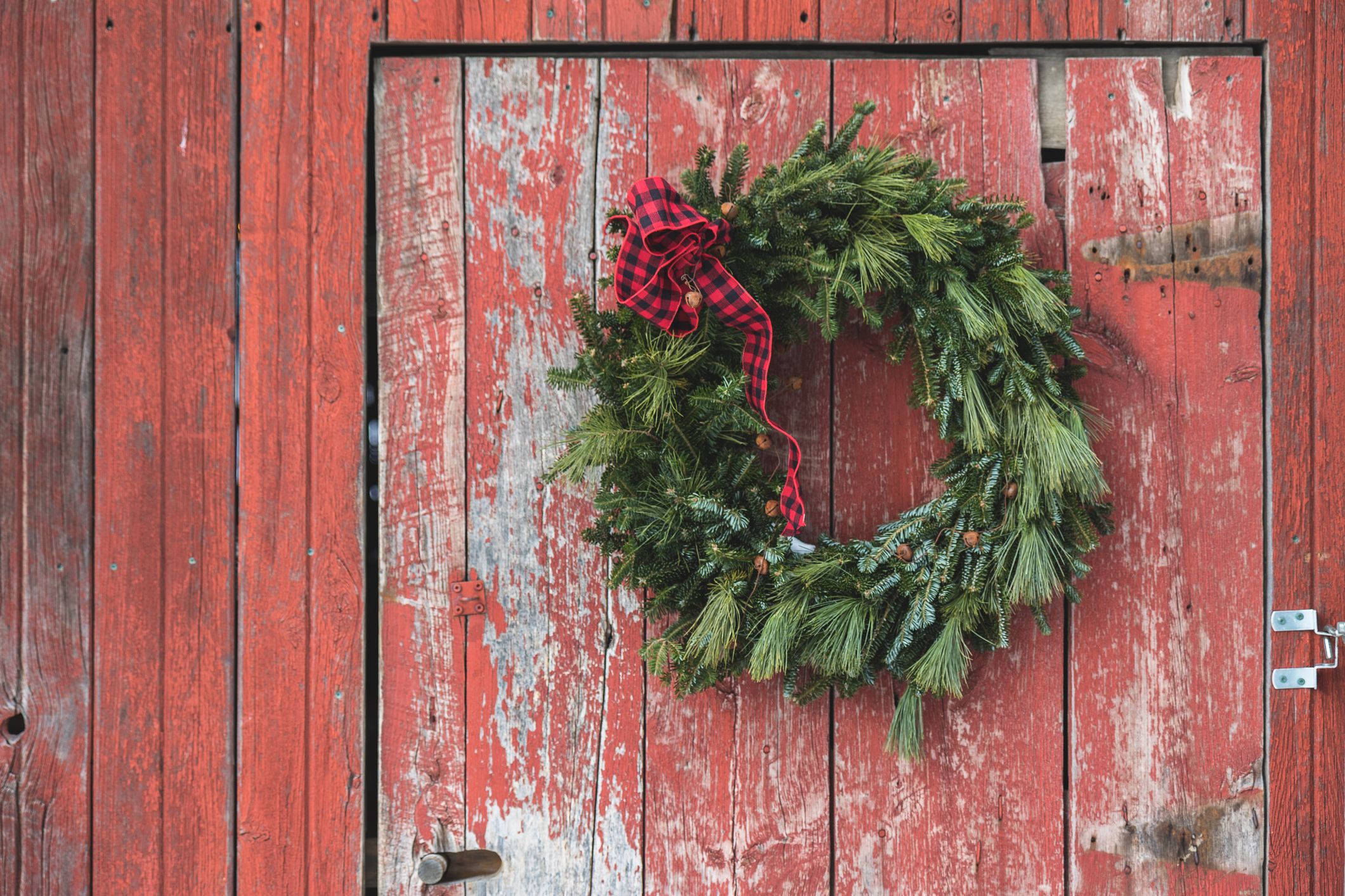 67 Diy Wreath Ideas How To Make Holiday Wreaths Crafts