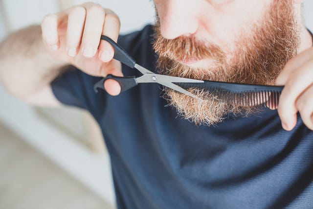 Como Recortar La Barba En 7 Sencillos Pasos Productos De Barba